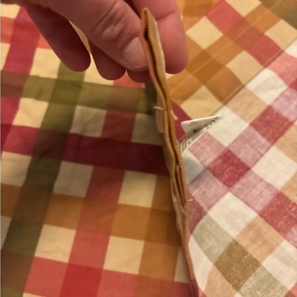 Better Homes And Gardens Plaid Valance in Red, Green, and Yellow 60X 20”